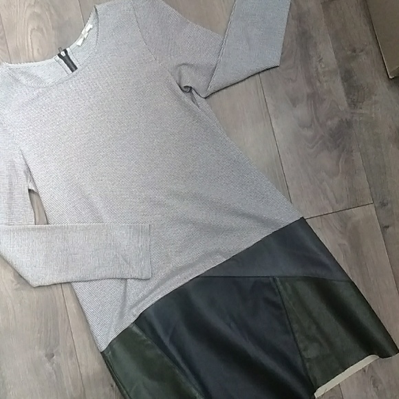 Mystree Dresses & Skirts - SALE!!! NWOT Mystree long sleeve dress